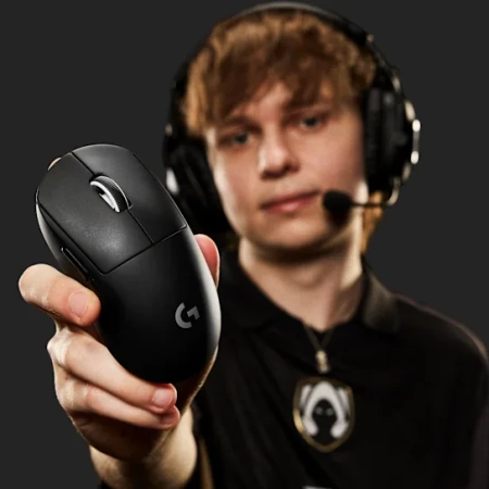 logitech pro x superlight 2c white