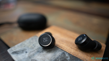 bang and olufsen beoplay e8 charcoal sand - otg
