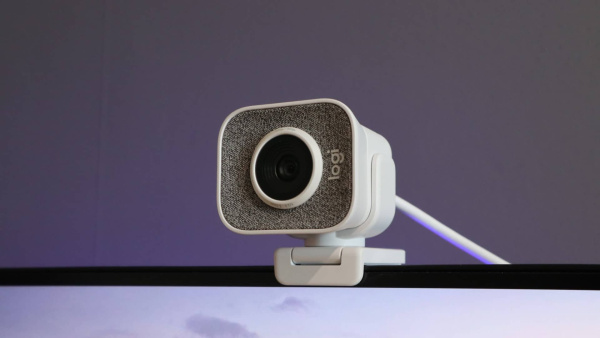 logitech streamcam graphite