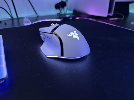 razer basilisk v3 pro white