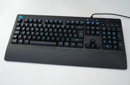logitech  g213 prodigy