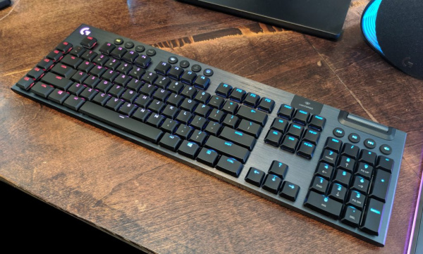 logitech g915 lightspeed wireless rgb (gl tactile)